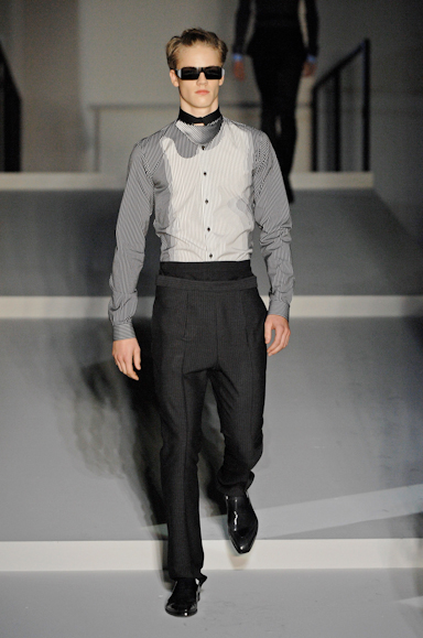 desfiles-prada-milaoinverno2008men-132