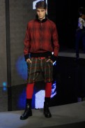 desfiles-colcci-rioinverno2008rtw-106