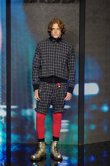 desfiles-colcci-rioinverno2008rtw-113