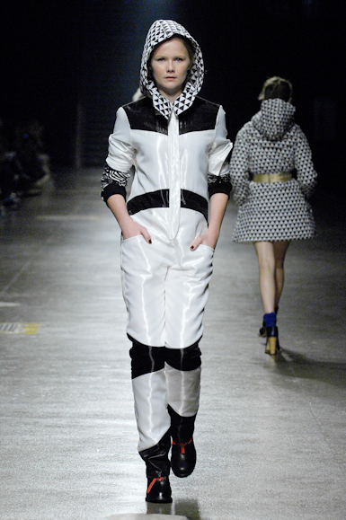 desfiles-2ndfloor-saopauloinverno2008rtw-102
