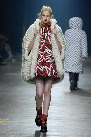 desfiles-2ndfloor-saopauloinverno2008rtw-111