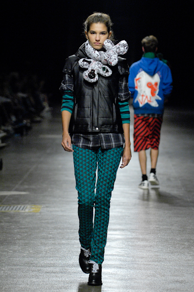 desfiles-2ndfloor-saopauloinverno2008rtw-120