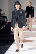 desfiles-armani-milaoinverno2008men-116