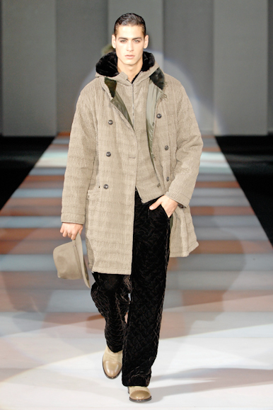 desfiles-armani-milaoinverno2008men-120