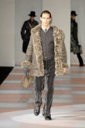 desfiles-armani-milaoinverno2008men-121