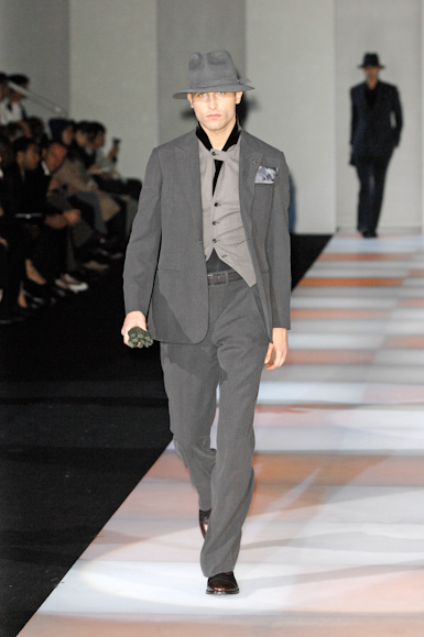 desfiles-armani-milaoinverno2008men-142