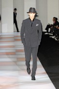 desfiles-armani-milaoinverno2008men-145