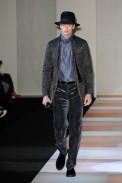 desfiles-armani-milaoinverno2008men-152