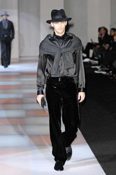 desfiles-armani-milaoinverno2008men-160