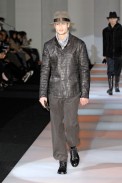desfiles-armani-milaoinverno2008men-166