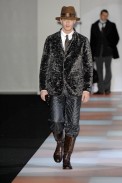 desfiles-armani-milaoinverno2008men-168