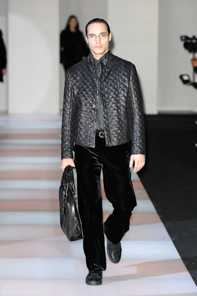 desfiles-armani-milaoinverno2008men-175