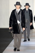 desfiles-armani-milaoinverno2008men-176