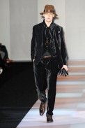 desfiles-armani-milaoinverno2008men-178