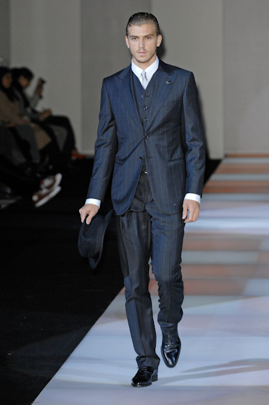 desfiles-armani-milaoinverno2008men-186