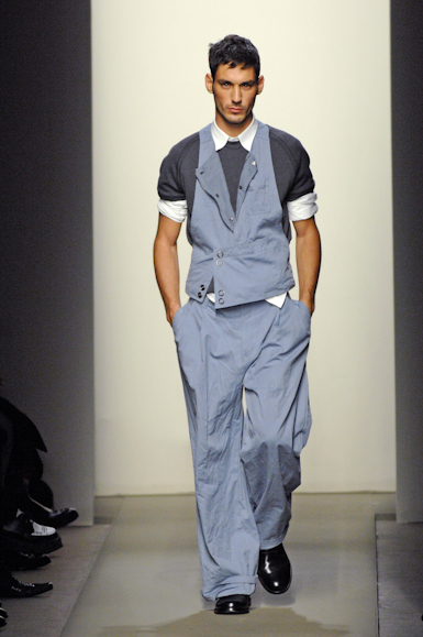 desfiles-bottegaveneta-milaoinverno2008men-107
