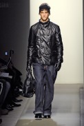 desfiles-bottegaveneta-milaoinverno2008men-118