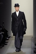 desfiles-bottegaveneta-milaoinverno2008men-121