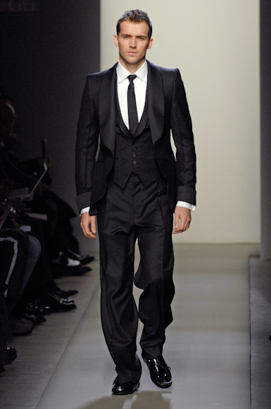 desfiles-bottegaveneta-milaoinverno2008men-132
