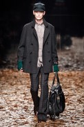 desfiles-burberry-milaoinverno2008men-102