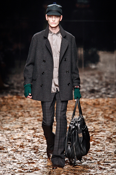 desfiles-burberry-milaoinverno2008men-102
