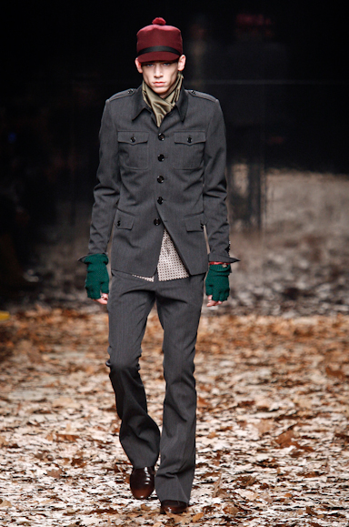 desfiles-burberry-milaoinverno2008men-103