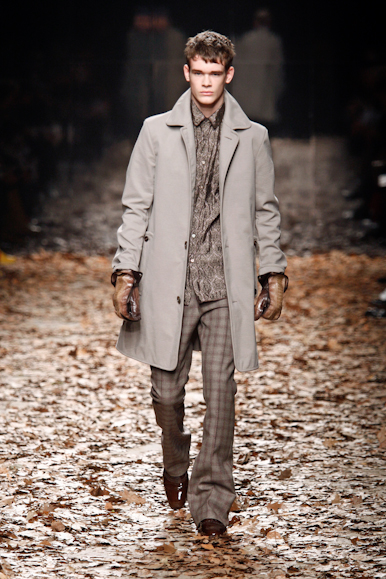 desfiles-burberry-milaoinverno2008men-115