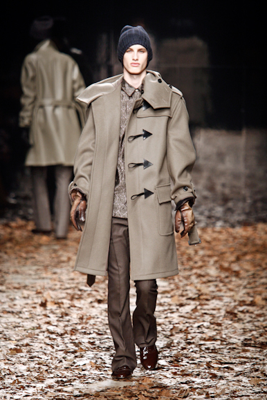 desfiles-burberry-milaoinverno2008men-117