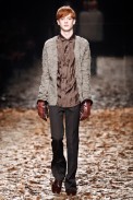 desfiles-burberry-milaoinverno2008men-124
