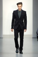 desfiles-calvinklein-milaoinverno2008men-104