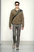 desfiles-calvinklein-milaoinverno2008men-107
