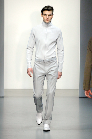 desfiles-calvinklein-milaoinverno2008men-112