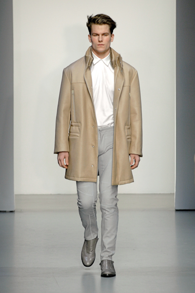 desfiles-calvinklein-milaoinverno2008men-122