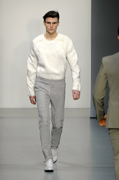 desfiles-calvinklein-milaoinverno2008men-124
