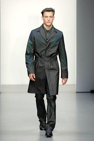 desfiles-calvinklein-milaoinverno2008men-134