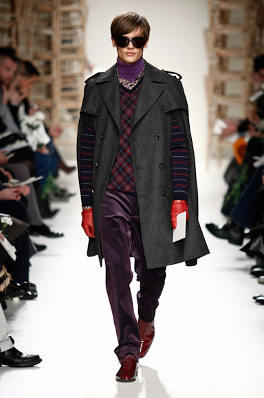 desfiles-moschino-milaoinverno2008men-114