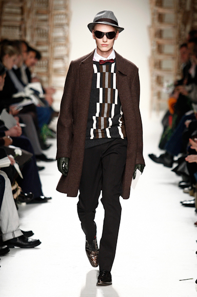 desfiles-moschino-milaoinverno2008men-121