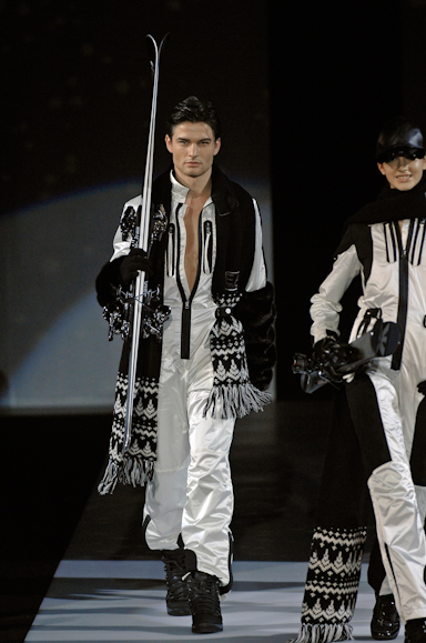 desfiles-emporioarmani-milaoinverno2008men-101
