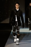 desfiles-emporioarmani-milaoinverno2008men-115
