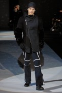 desfiles-emporioarmani-milaoinverno2008men-117