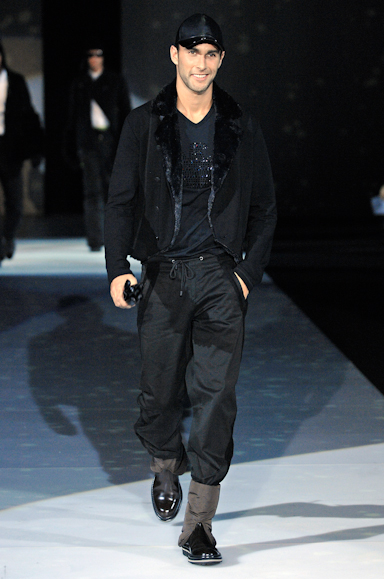 desfiles-emporioarmani-milaoinverno2008men-121