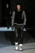 desfiles-emporioarmani-milaoinverno2008men-124