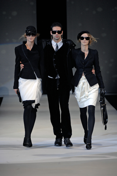 desfiles-emporioarmani-milaoinverno2008men-128