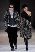 desfiles-emporioarmani-milaoinverno2008men-131
