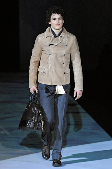desfiles-emporioarmani-milaoinverno2008men-150