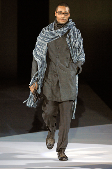 desfiles-emporioarmani-milaoinverno2008men-158