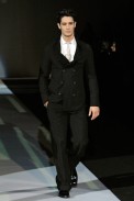 desfiles-emporioarmani-milaoinverno2008men-186