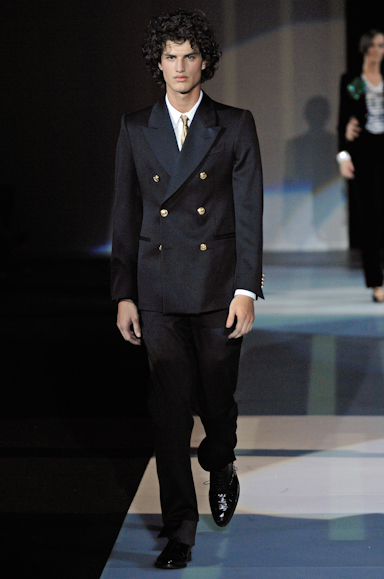 desfiles-emporioarmani-milaoinverno2008men-189