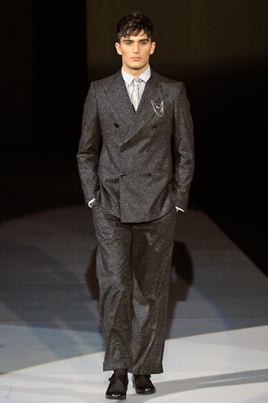 desfiles-emporioarmani-milaoinverno2008men-179