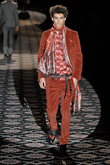 desfiles-gucci-milaoinverno2008men-101